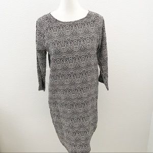 Garnet Hill Silk printed 3/4 sleeve Dress size 2